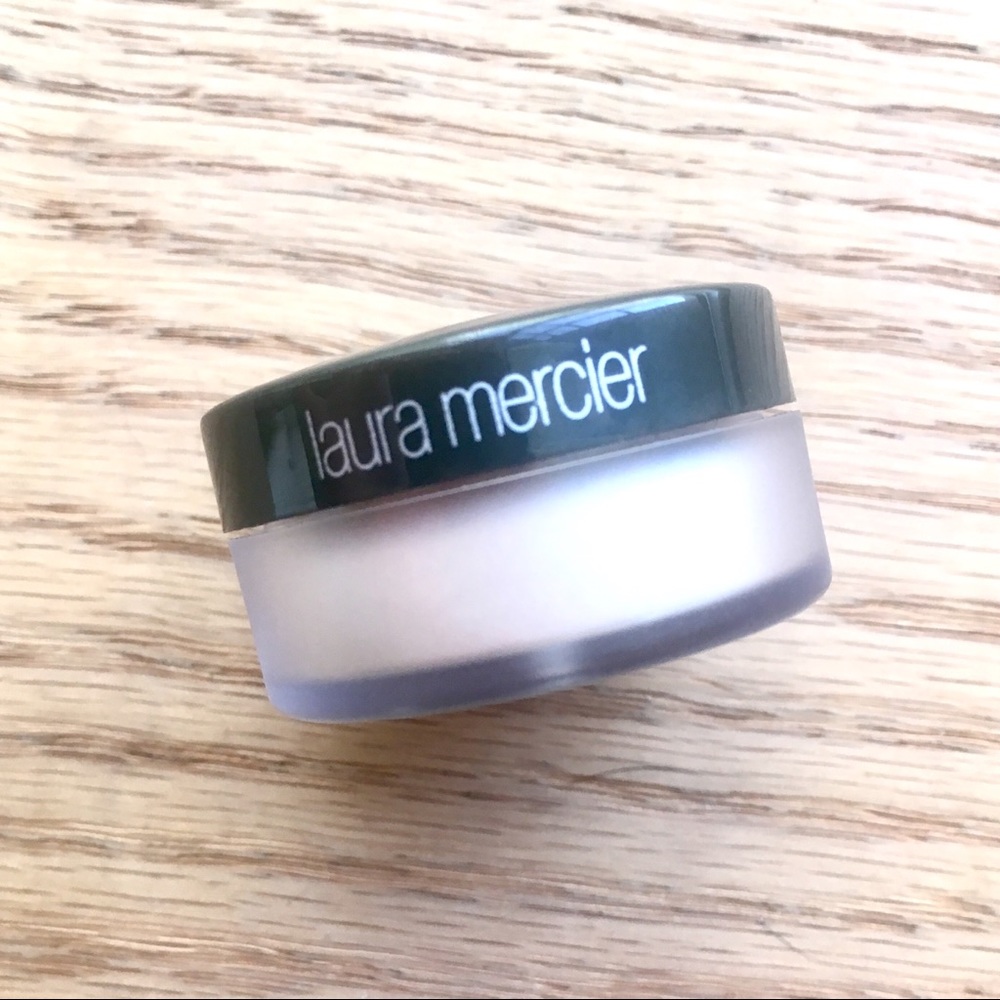 Laura Mercier ✨ Glow ✨ Translucent Setting Powder